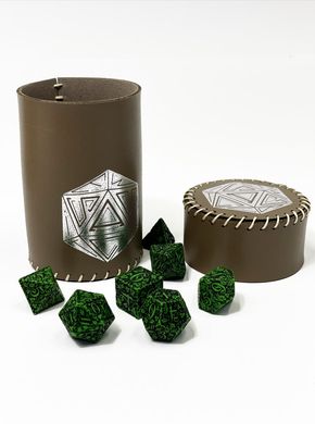 Чаша для кубиков D20 (коричневая) (Dice cup D20 brown)